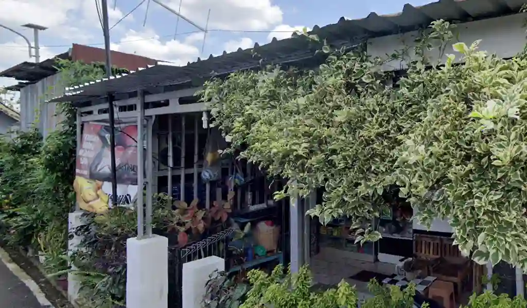 20. ODY KOST Karangsalam
