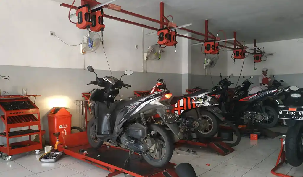 5. AHASS Surya Agung Motor Purwokerto