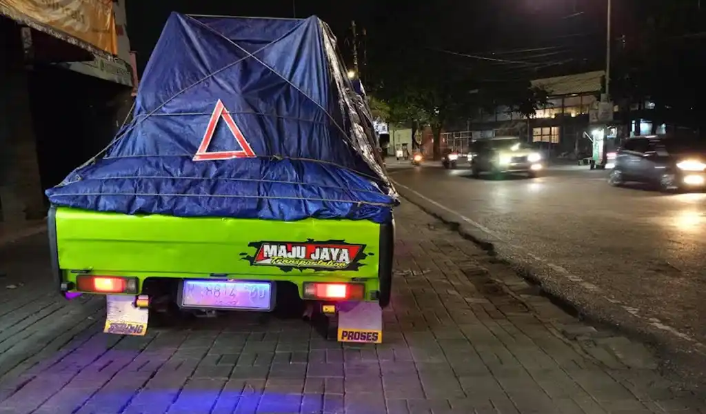 6. Jasa Antar Barang Manto Trans