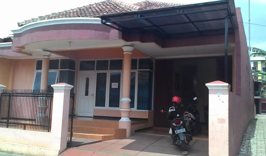 8. Kos Putri Amikom Purwokerto