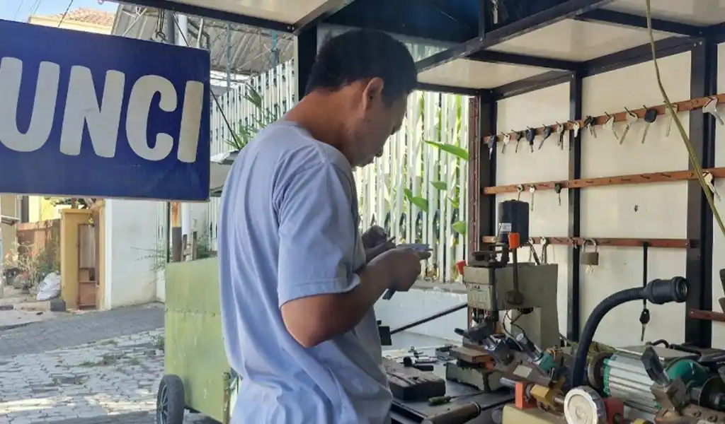 Kisaran Tarif Tukang Kunci Panggilan di Purwokerto