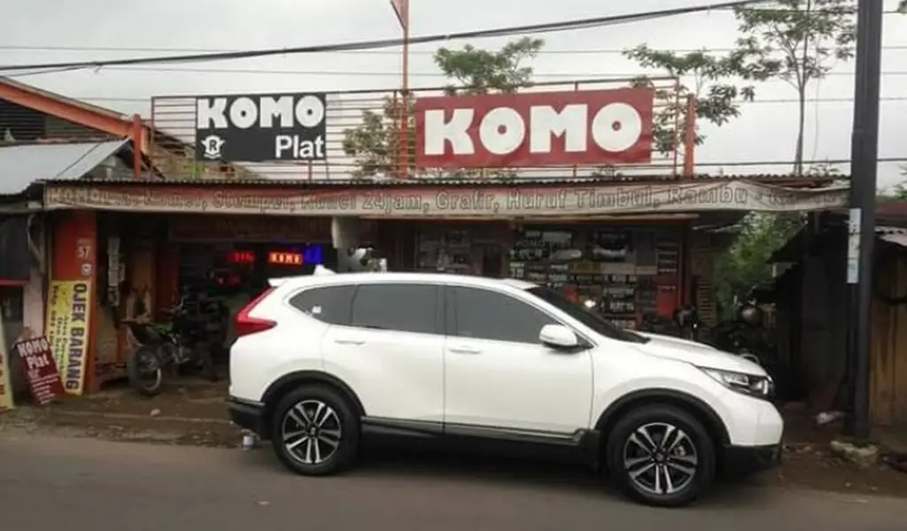 Komo Plat