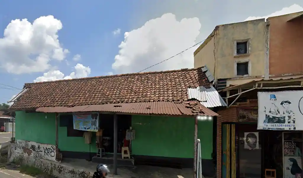 Penjahit Tresna